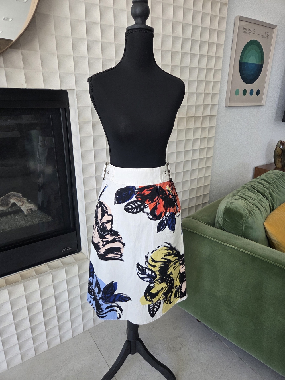 Maeve Anthropologie Rosny White A-Line Skirt Floral Print Size 4 (28" waist)
